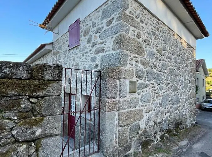 Casa Dos Pintos